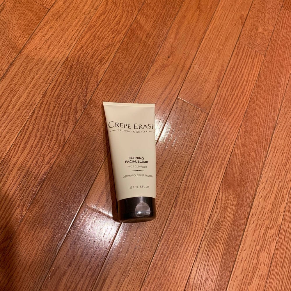 Crepe Erase Refining Facial Scrub - Picture 3 of 5